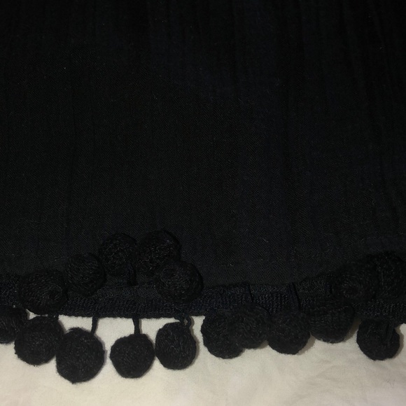 Aerie Beach Top with Pompom hem - Picture 2 of 2